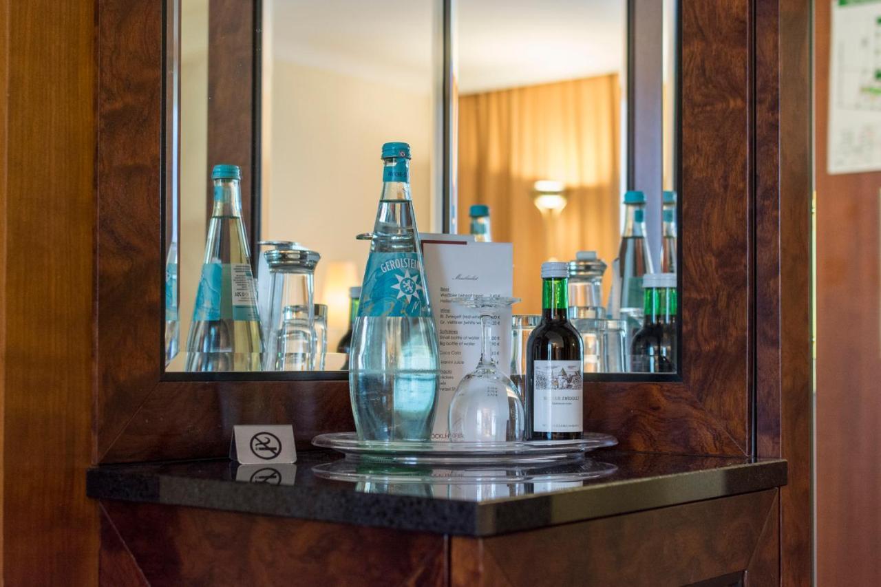 Hotel Gloecklhofer Burghausen Esterno foto