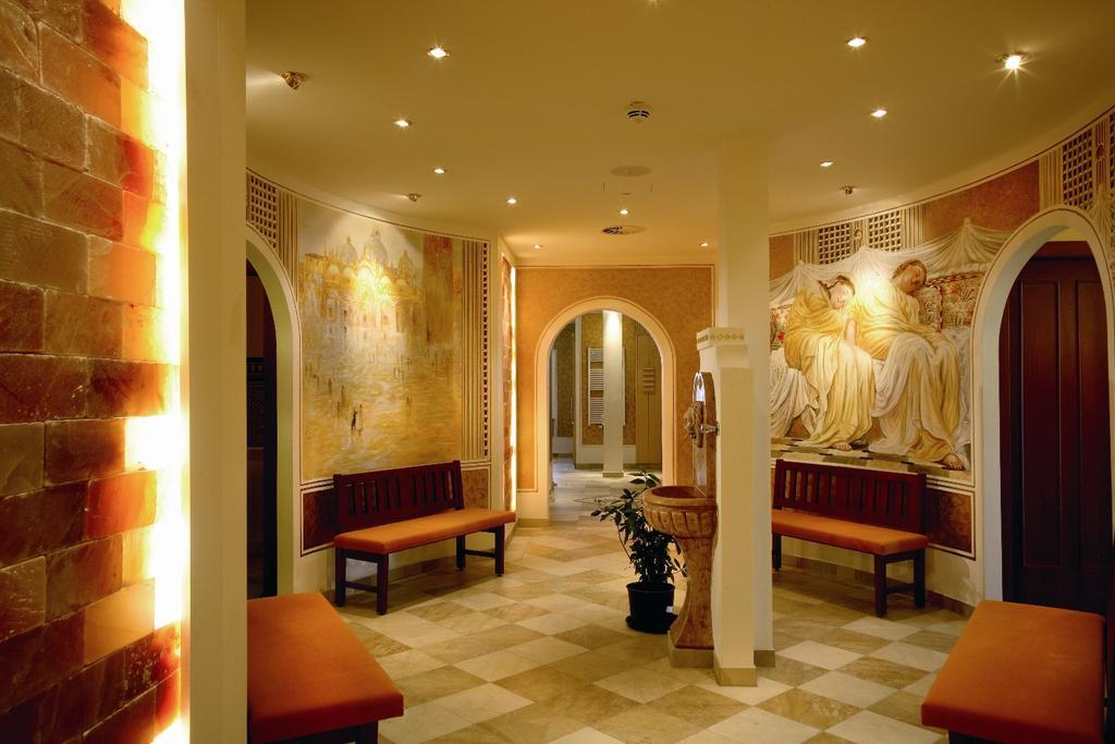 Hotel Gloecklhofer Burghausen Esterno foto